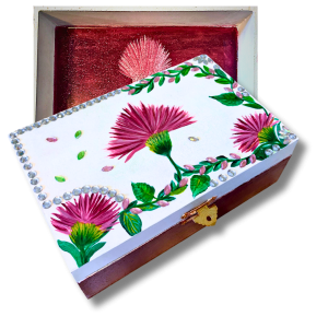 Cajita de flor de loto Acrilico  sobre madera con epoxy y gemas